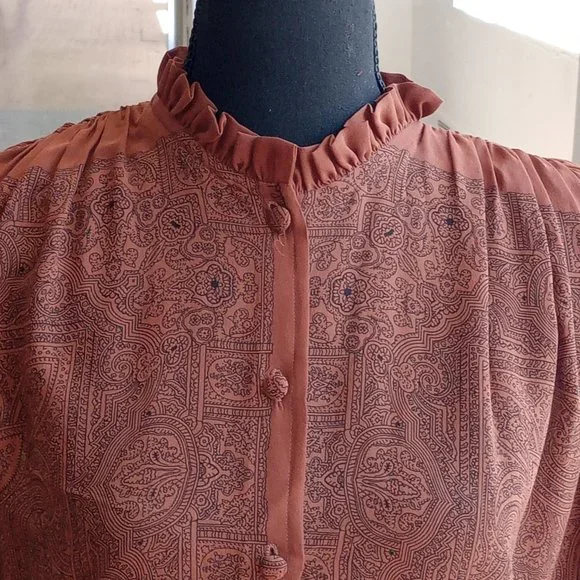 Brown and black sheer graphic Italian dress - Picture 10 of 11